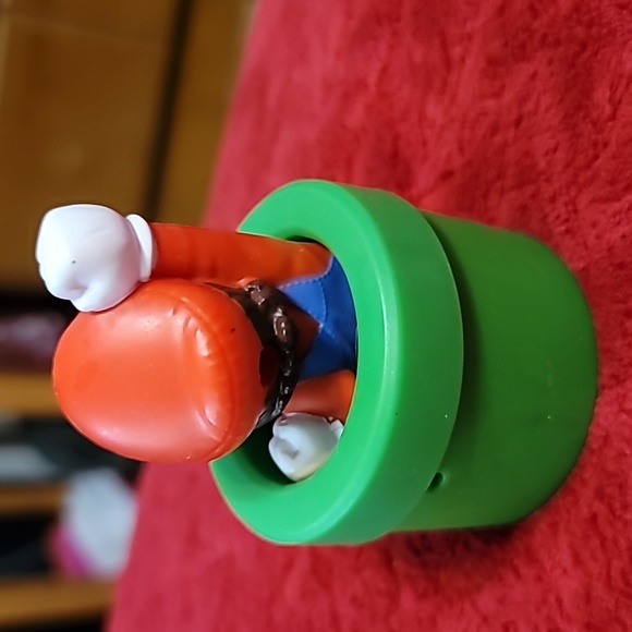 #1 Jumping Mario The Super Mario Bros. Movie McDonald’s 2023 Figure - Picture 3 of 5